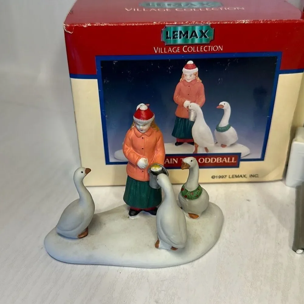 Lemax Village Collection Poly Resin Accessories 90s Lighted‎ Bridge Snow Bunny